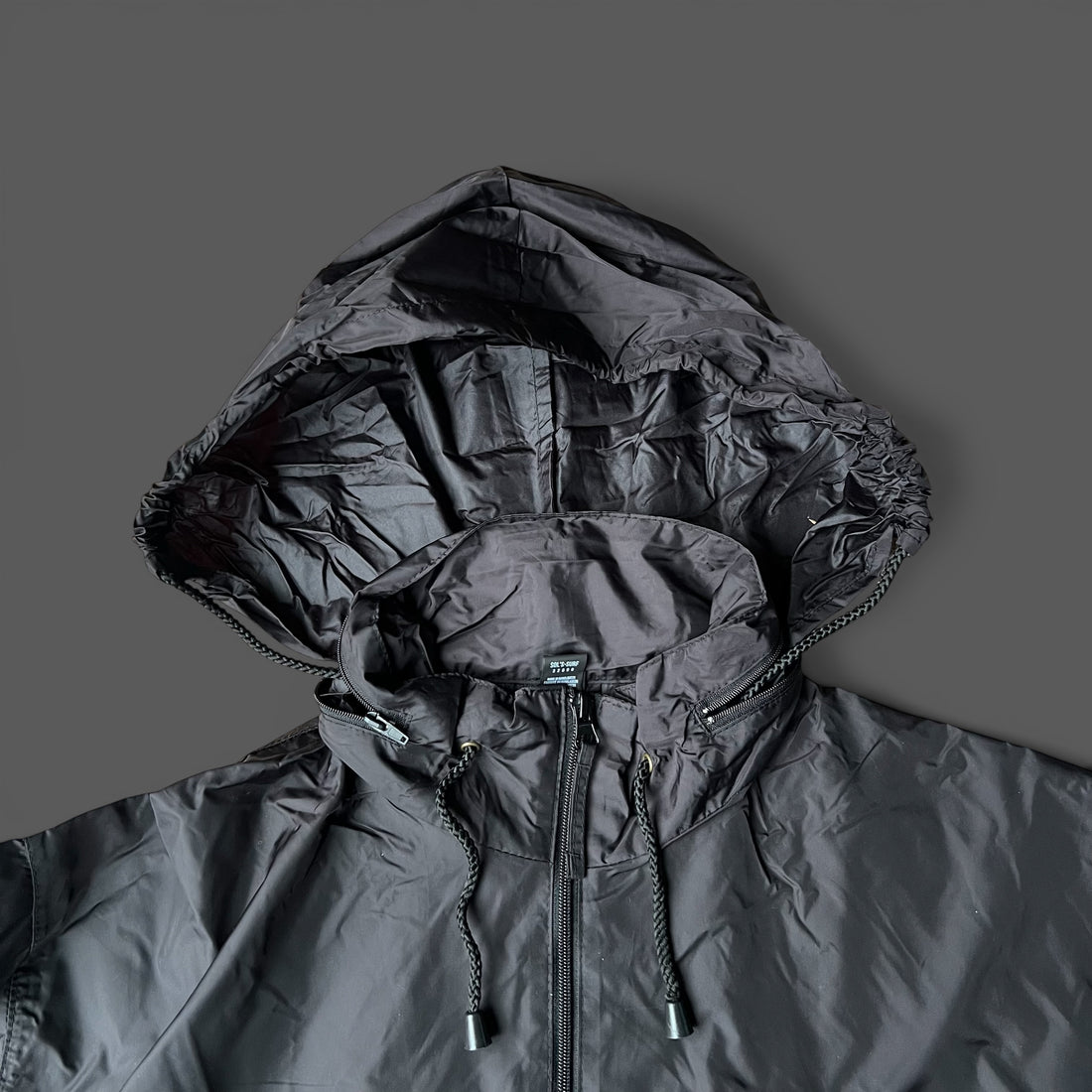 Gray Tree Frog Windbreaker